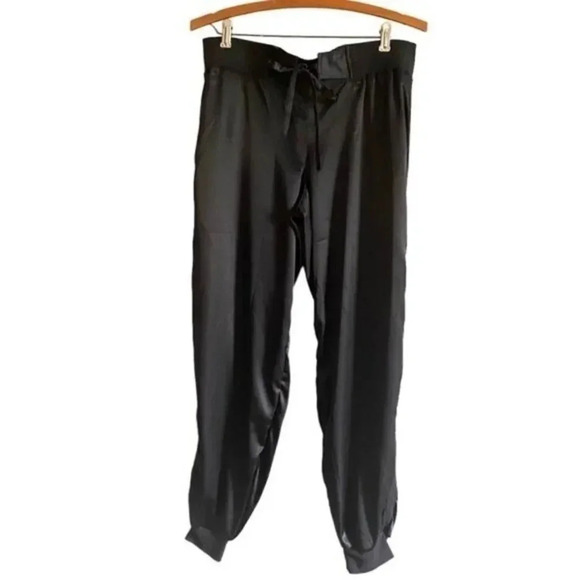 Victoria's Secret Pants - Victoria's Secret Black Silky Jogger Pants